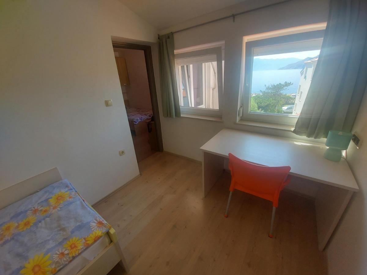 Apartments Kricin 14 Laura 巴斯卡 外观 照片